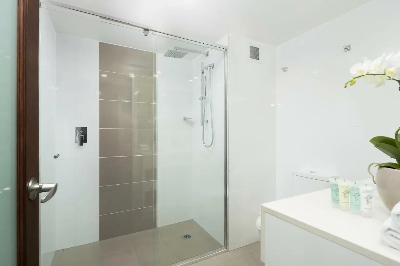 The Park Hotel Brisbane 4*,